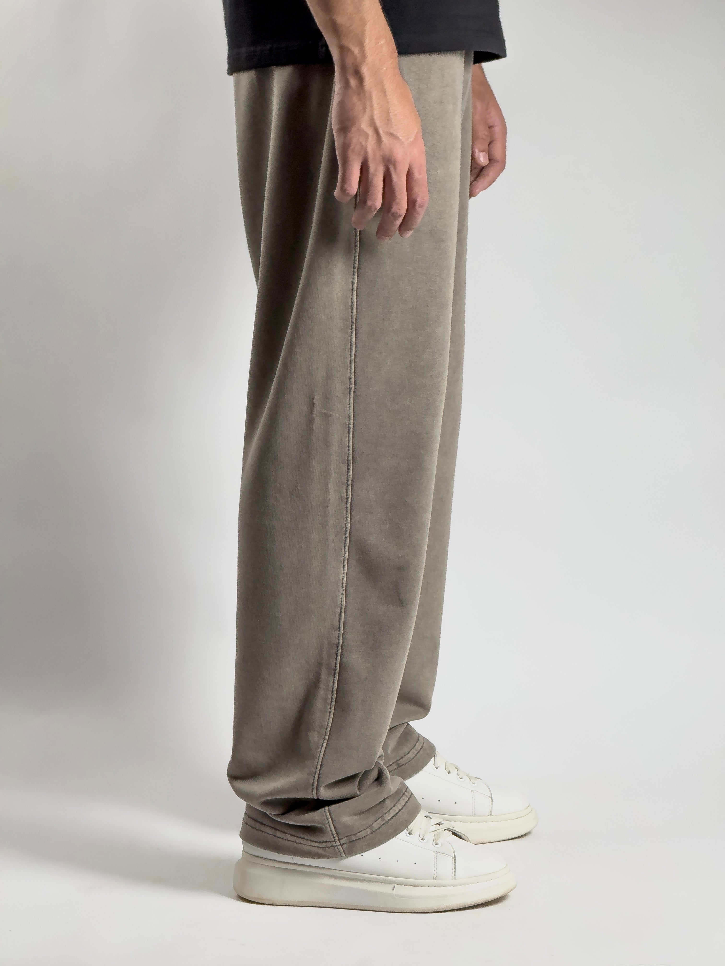 KAIO Essential Sweatpants – Washed Brown
